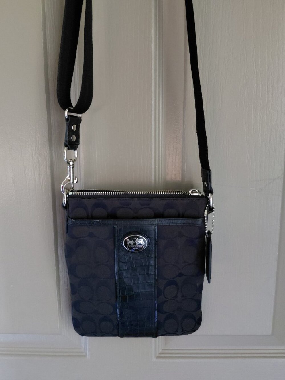 Coach Crossbody Signature Bag